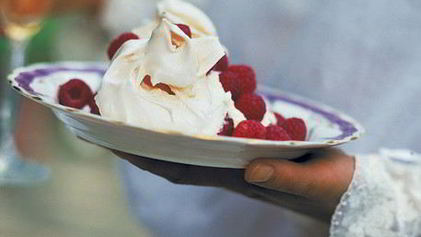 Рецепт Безе с малиной