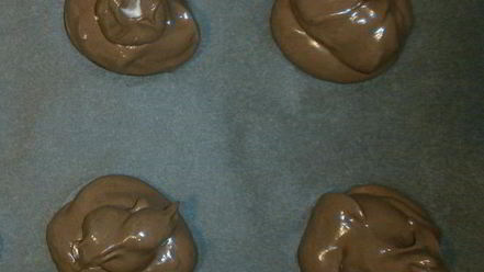 Рецепт французского десерта шоколадное безе