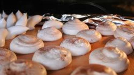 Рецепт грибочков из безе