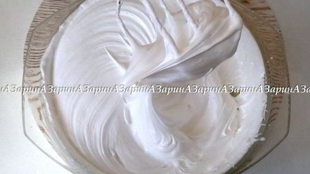 Рецепт корзиночек с черничным кердом и безе