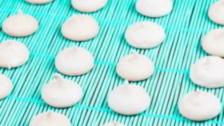 Рецепт малышек-безе