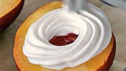 Рецепт нектаринов с безе