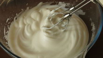 Рецепт нутова-миндальных безе