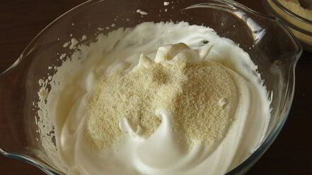 Рецепт нутова-миндальных безе