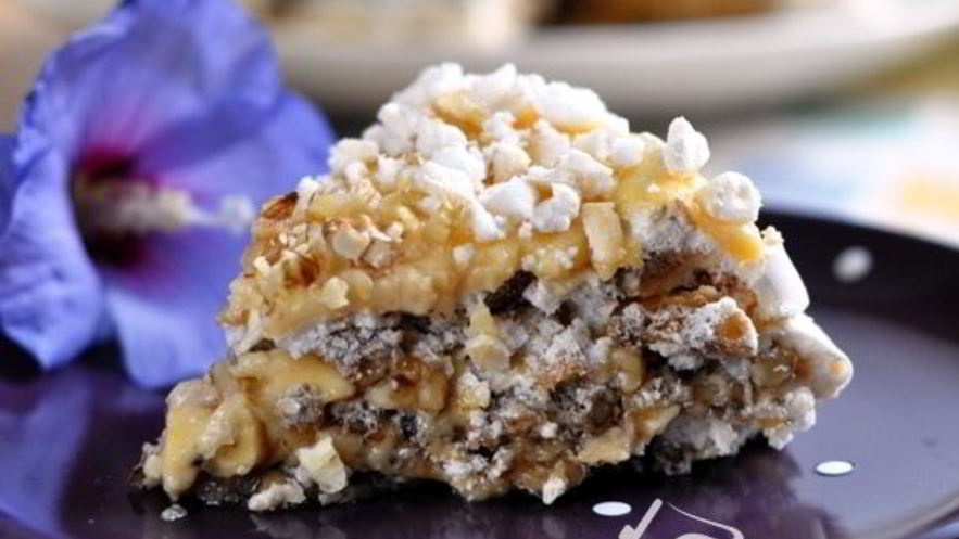 Рецепт орехового торта-безе с заварным кремом