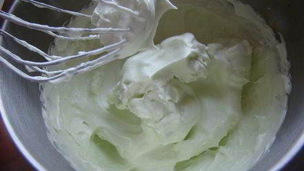 Рецепт ореховых безе