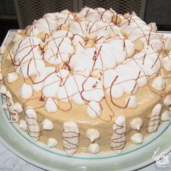 Рецепт Шоколадного бисквита с безе, крем с ноткой Мокко