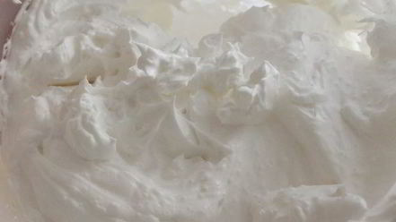 Рецепт торта-безе с брусничным курдом