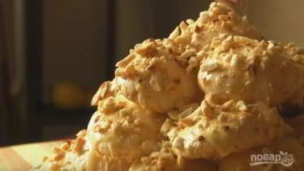 Рецепт торта-безе со сгущенкой