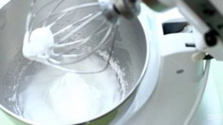 Рецепт цветного безе