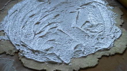 Рецепт творожных булочек с начинкой безе