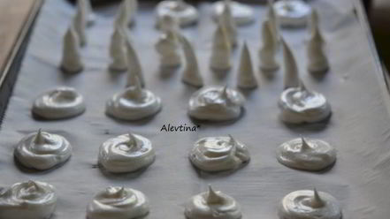 Рецепт украшений из безе с шоколадом