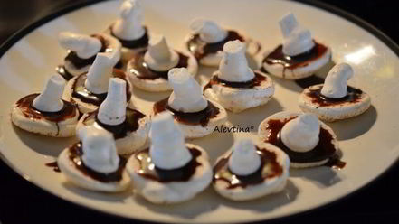 Рецепт украшений из безе с шоколадом