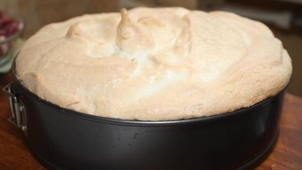 Рецепт яблочного торта-безе