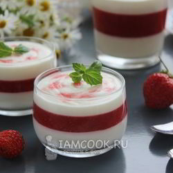Рецепт Десерта из клубники и сметаны с желатином