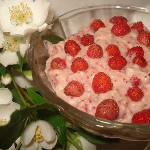 Рецепт Десерта из земляники