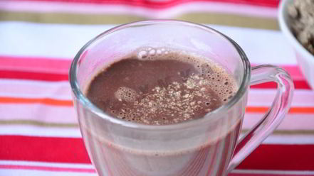 Рецепт горячего шоколада с халвой