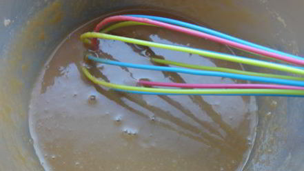 Рецепт грушевых лодочек с пряником и халвой