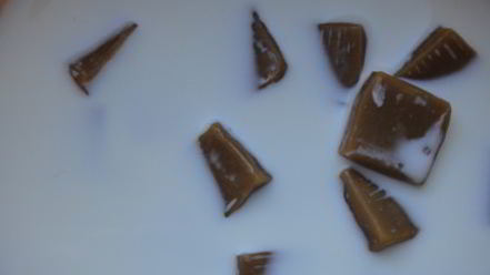 Рецепт грушевых лодочек с пряником и халвой