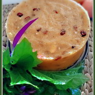 Рецепт Халвы из манной крупы с орехами и изюмом