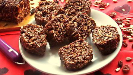 Рецепт халвы шоколадной с отрубями и семечками