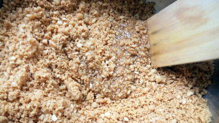 Рецепт конфет с халвой и кленовым сиропом