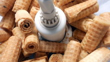 Рецепт конфет с халвой и кленовым сиропом