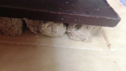 Рецепт косы с целой плиткой шоколада, халвой и бананом