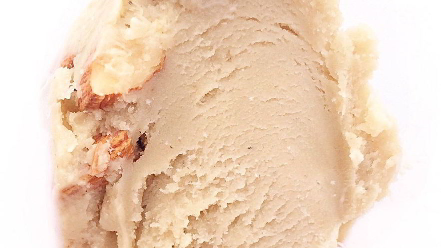 Рецепт мороженого с халвой и миндалем