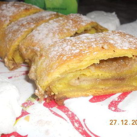 Рецепт Творожного рулета с халвой