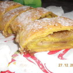 Рецепт Творожного рулета с халвой