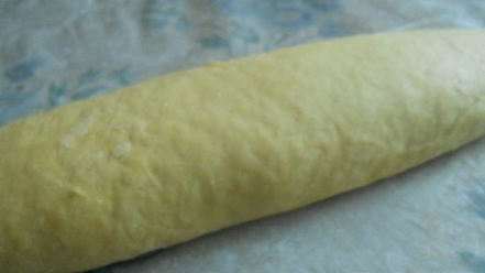 Рецепт творожного рулета с халвой