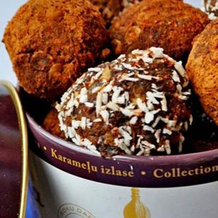 Рецепт Конфет из чечевицы и фиников