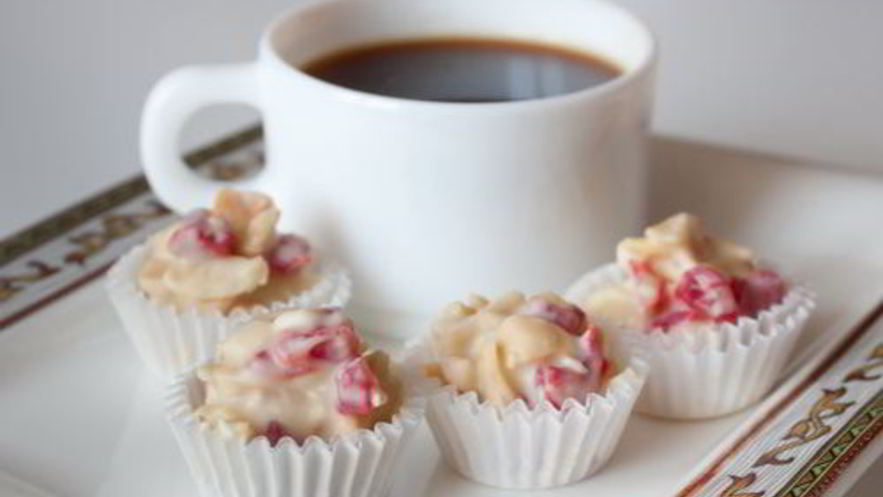 Рецепт конфет из миндаля и белого шоколада