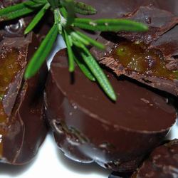 Рецепт Конфет с абрикосом и розмарином