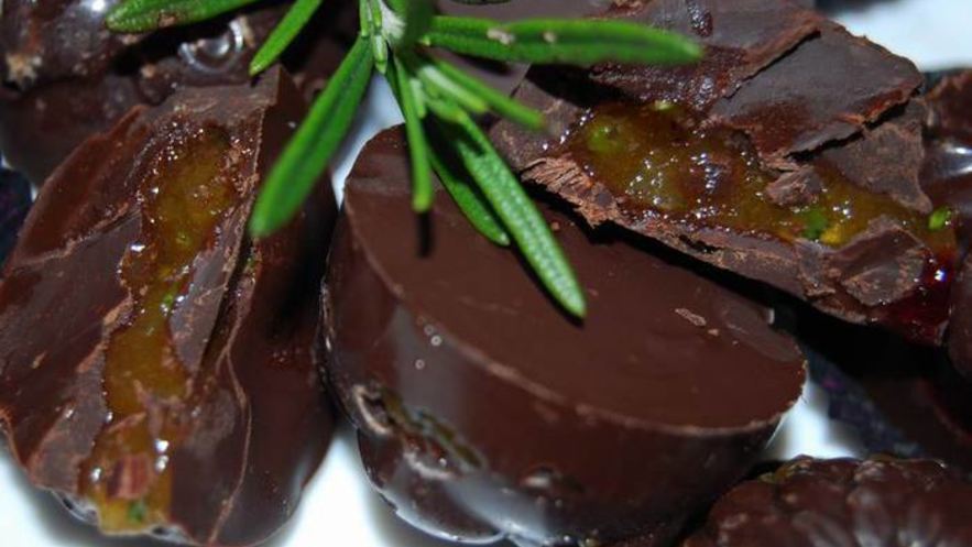 Рецепт конфет с абрикосом и розмарином
