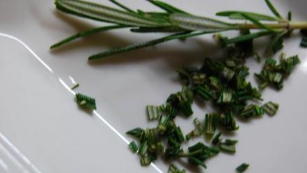 Рецепт конфет с абрикосом и розмарином