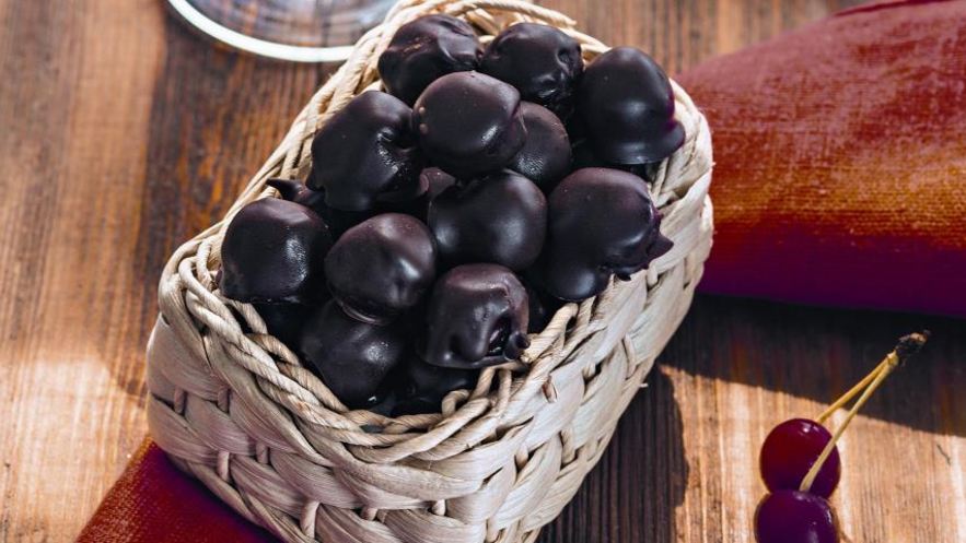 Рецепт конфет шоколадная вишня в коньяке