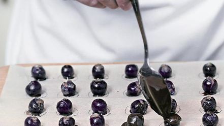 Рецепт конфет шоколадная вишня в коньяке