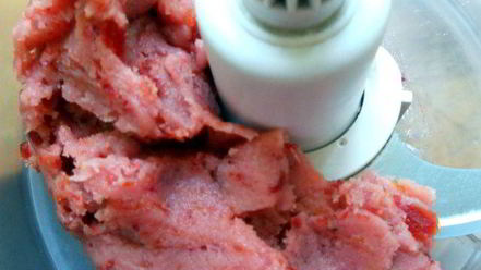 Рецепт розовых марципановых конфет