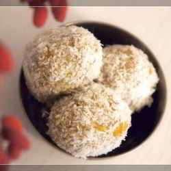 Рецепт Сыроедческих конфет с курагой