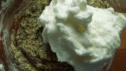 Рецепт апельсинова-макового рулет с кремом из маскарпоне