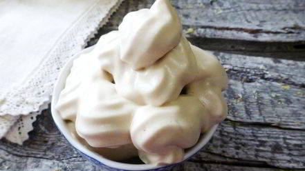 Рецепт белкового крема с кофейной карамелью