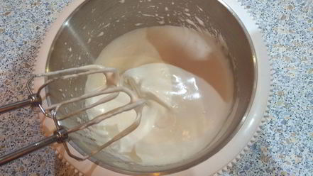 Рецепт бисквита с творожно-сливочным кремом