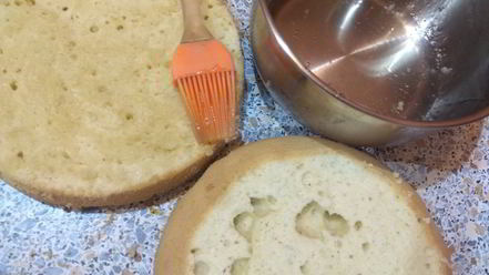 Рецепт бисквита с творожно-сливочным кремом