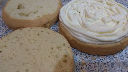 Рецепт бисквита с творожно-сливочным кремом