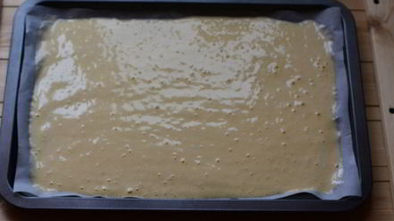 Рецепт бисквитного рулета с кремом из манки