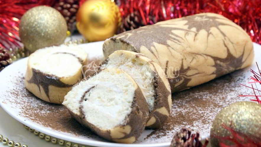 Рецепт бисквитного рулета с кремом новогодний салют