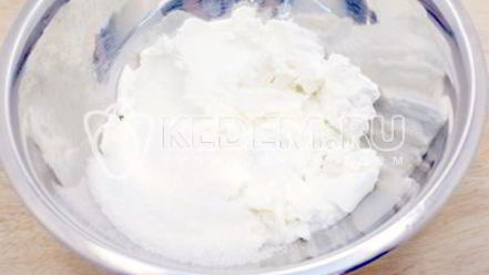 Рецепт бисквитного рулета с кремом новогодний салют