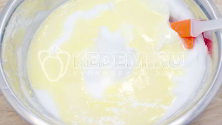 Рецепт бисквитного рулета с кремом новогодний салют